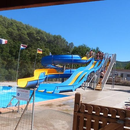 Camping La Vidaresse Hotel Sainte-Anastasie-sur-Issole Buitenkant foto
